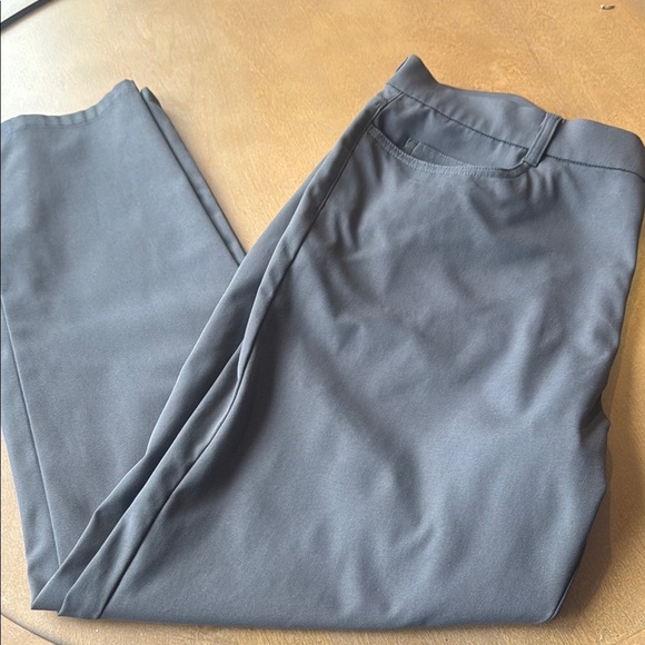 Callaway Gray Dress Pants with Smooth Fabric and Straight Leg Cut - Picture 2 of 7